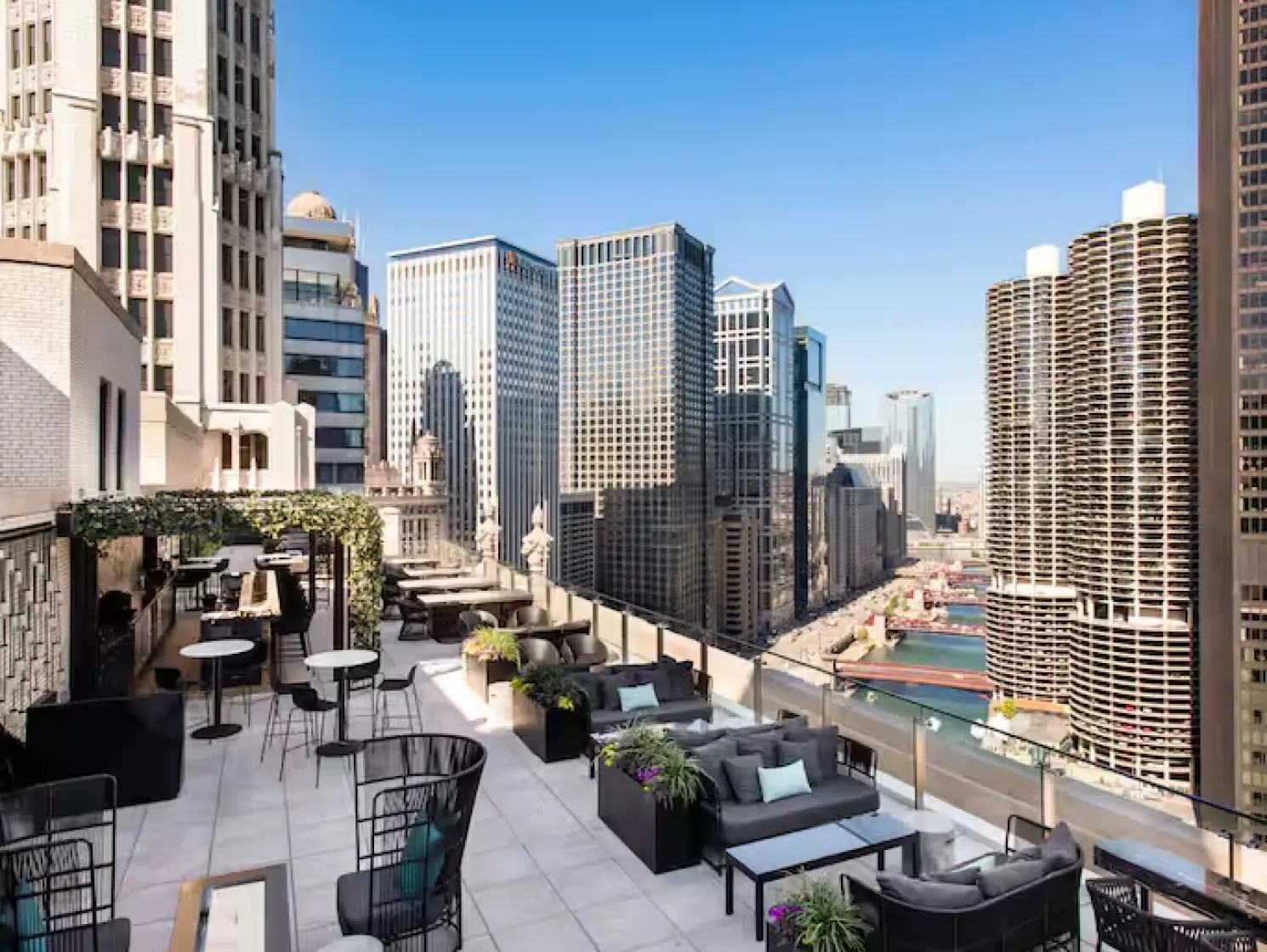 LondonHouse Chicago Rooftop